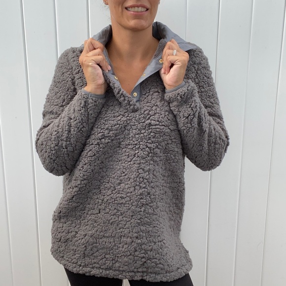 Tops - Cozy Sherpa Pullover